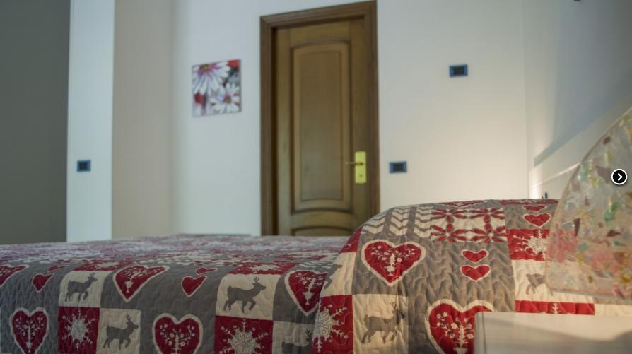 Nuovo Hotel Tripoli Settimo Vittone ห้อง รูปภาพ